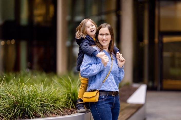 KJ-photography-familienfotoshooting-hamburg-barmbek-familien-mutter-kind-fotoshooting-babyfotoshooting-fotoshooting-20