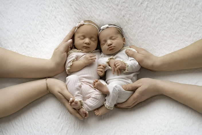 zwillingsshooting_hamburg_neugeborenenfotografie neugeborenenfotografie in Hamburg bei Katharina Jukkert Photography